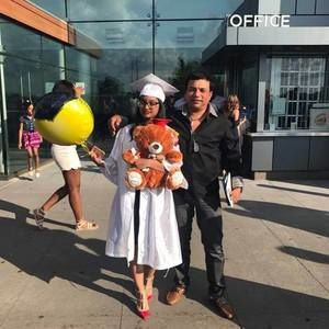 Meet your Posher, Short